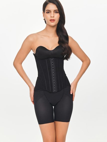 Close-up front detail of the BEYOURA Victorian Hourglass sculptLOVE corset in black with hook closure