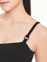 Close-up front-view of the BEYOURA Giselle Duostrap luxeFIT Sports Bra strap in black